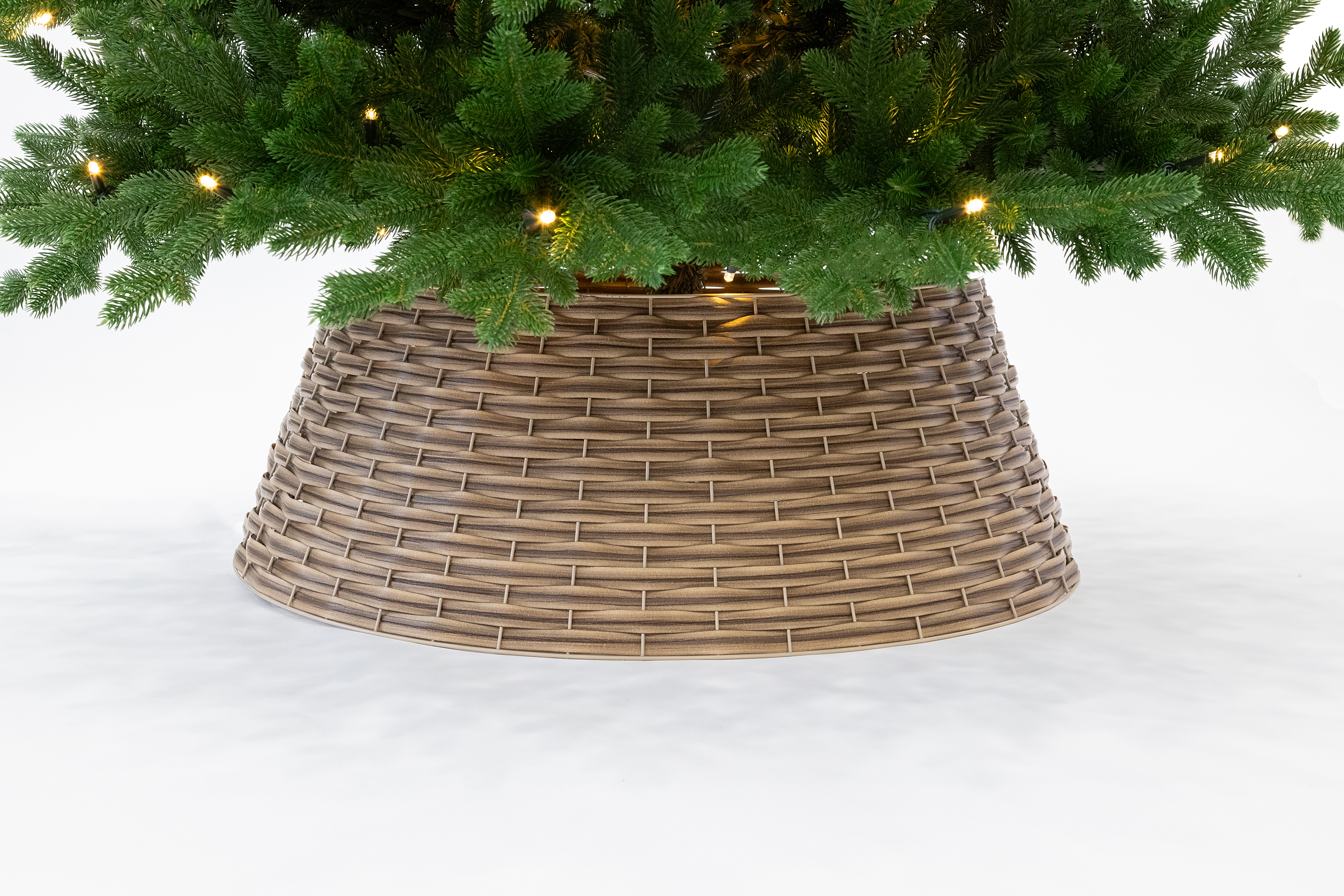 картинка Кукуруза Орех плетёная корзина-юбка для ёлки