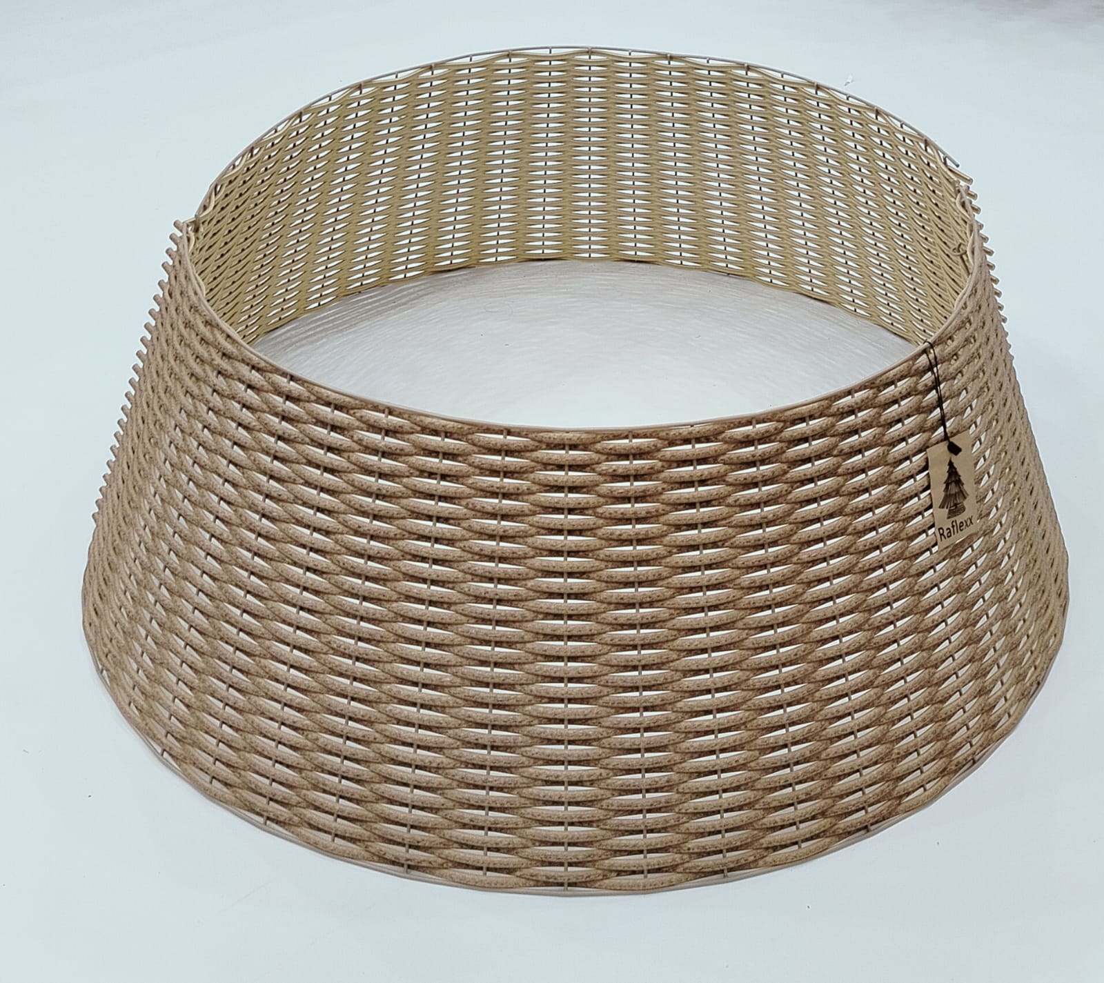 картинка Премиум Чайное Дерево плетёная корзина-юбка для ёлки